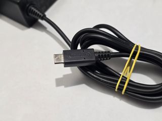 Cargador original Nintendo Switch cable enchufe