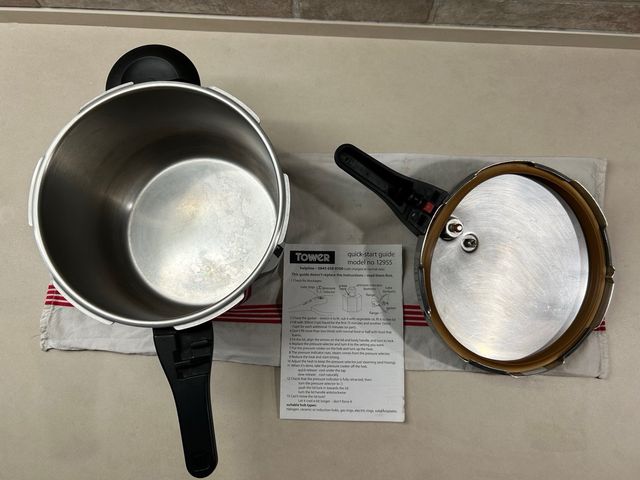 Olla a presión Tower 6L