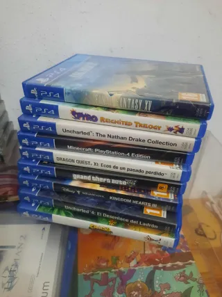 Carcasas PS4 Vacías (Sin Juegos)