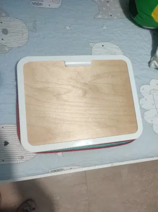 Maletín mesa infantil Ikea