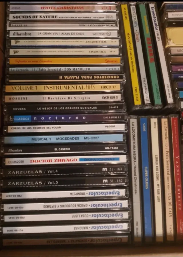 Lote de 120 CDs Música Variada
