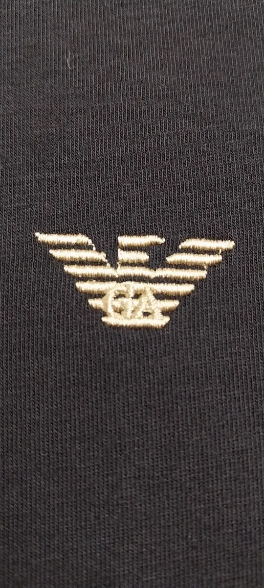 T-shirt Emporio Armani Preta L