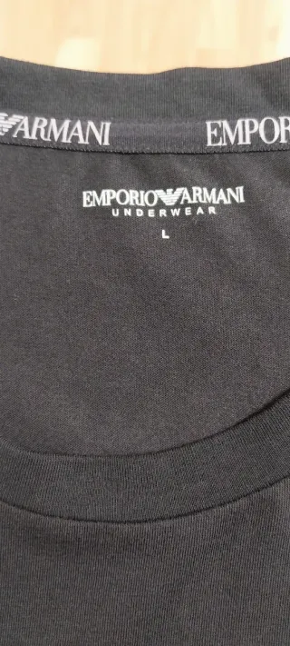 T-shirt Emporio Armani Preta L