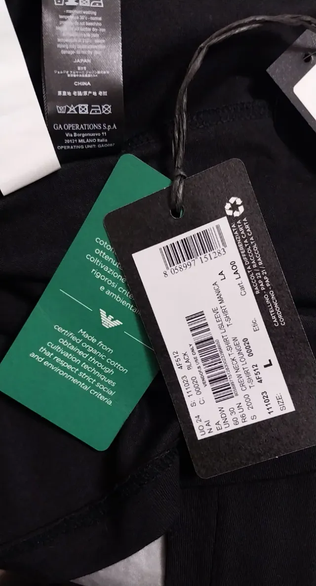 T-shirt Emporio Armani Preta L