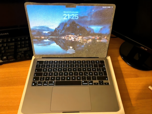 MacBook Air M3 2024 Grigio Argento