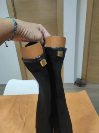 Botas altas Stuart Weitzman negras