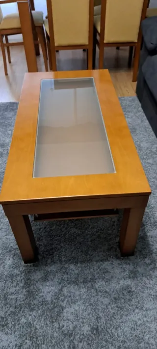 Mesa comedor y 6 sillas + mesa centro