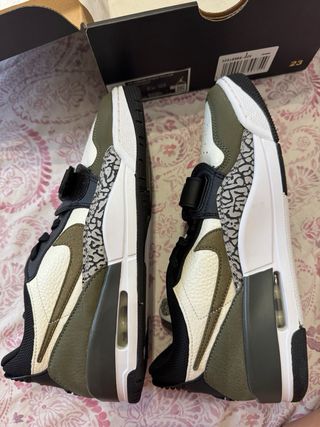 Nike Air Jordan 1 Elevate