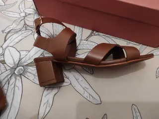 Sandalias piel mujer T37