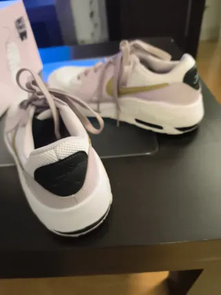 Zapatillas Nike Air Max Mujer Rosa y Dorado