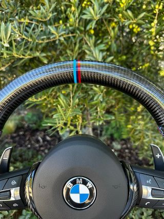 Volante M BMW Fibra CARBONO Achatado