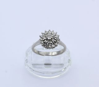 Anillo Oro Blanco 18kt con Diamantes
