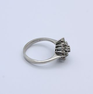 Anillo Oro Blanco 18kt con Diamantes