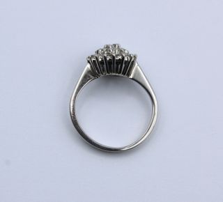 Anillo Oro Blanco 18kt con Diamantes