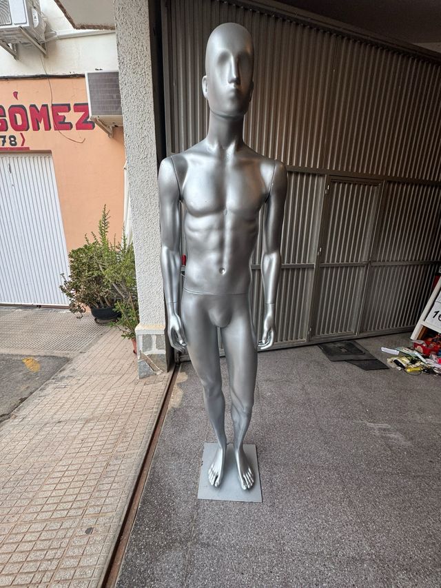 Maniquíes en venta – varios modelos