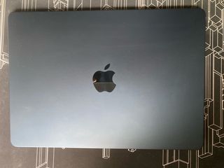 MacBook Air M2 - 8GB - 256 GB