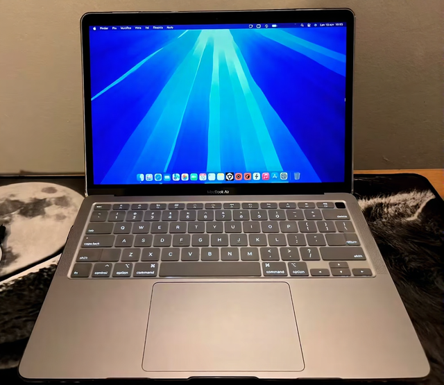 Apple MacBook Air 13 2020 Grigio Argento