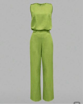 Conjunto elegante de mujer verde