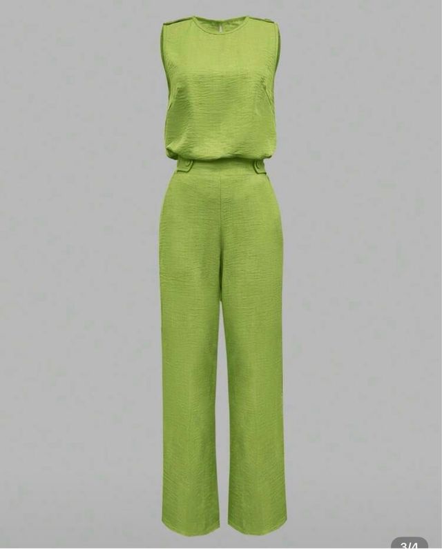 Conjunto elegante de mujer verde