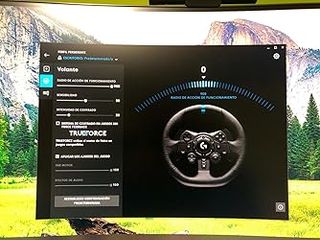 Volante y Pedales Force Feedback