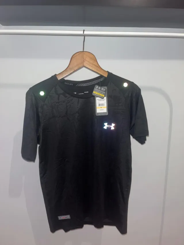 Camiseta Under Armour Negra Talla M