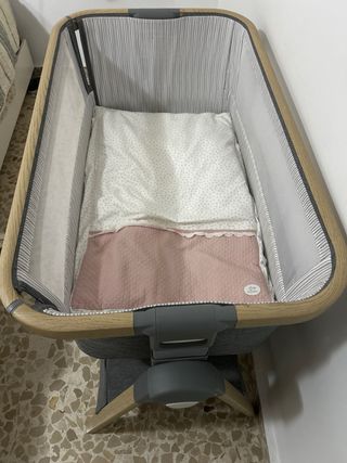 Cuna colecho Kikka Boo Nanna Regulable en altura.