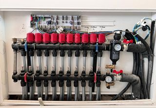 Instalación de suelo radiante. Calefacción.