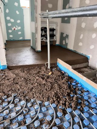 Instalación de suelo radiante. Calefacción.