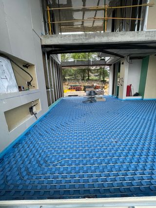 Instalación de suelo radiante. Calefacción.