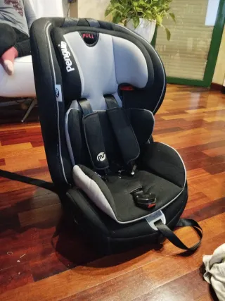 Silla de coche Penguin, grupos 1, 2 y 3. Isofix.