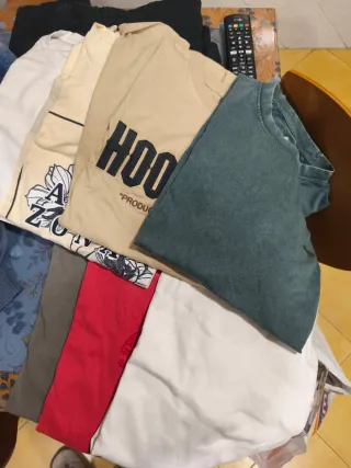 Lote Ropa: pantalones, jerseys y cazadoras.