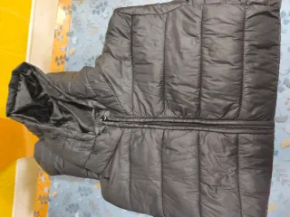 Lote Ropa: pantalones, jerseys y cazadoras.