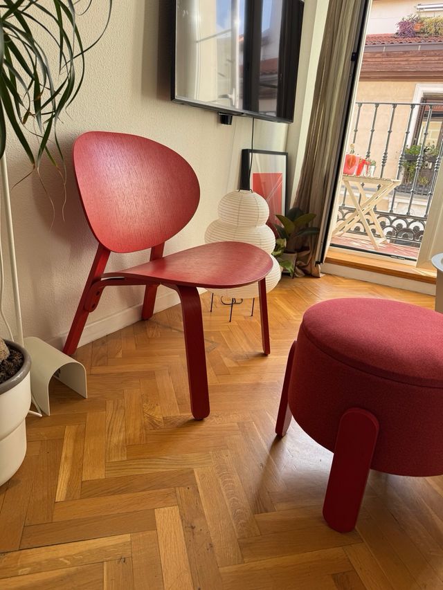Puff Butaca Roja IKEA con Almacenamiento