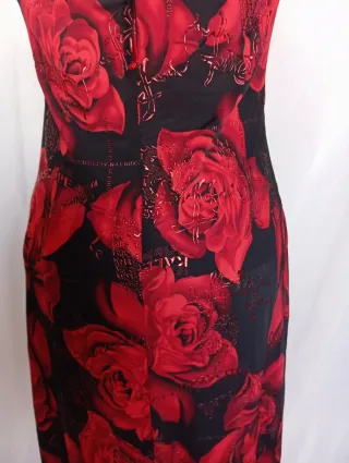 Vestido fiesta asimétrico flores rojas