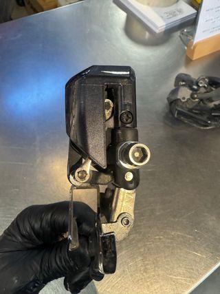 Desviador Shimano Ultegra 11v Di2