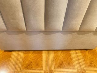 Cabecero tapizado beige como nuevo