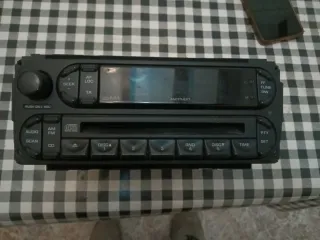 Radio CD Coche Chrysler Voyager.