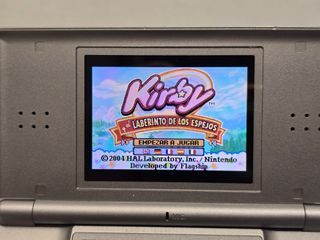 Kirby y el laberinto espejos - Game Boy Advance