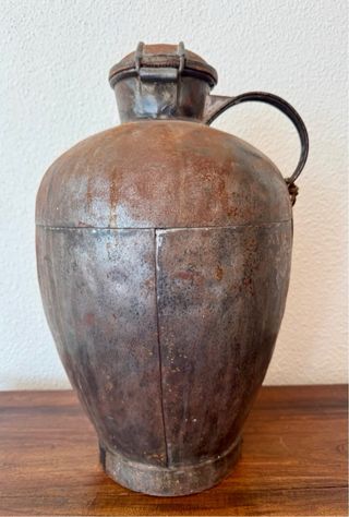 Antiguo cántaro