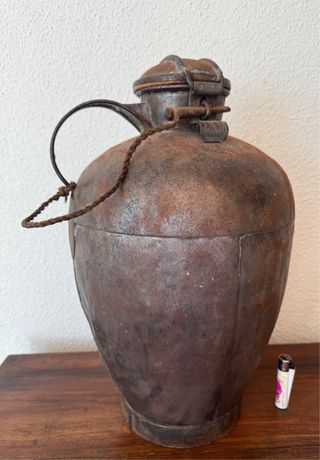 Antiguo cántaro