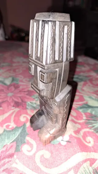 SOUVENIR FETISH TIWANAKU IN PIETRA SCOLPITA A MANO