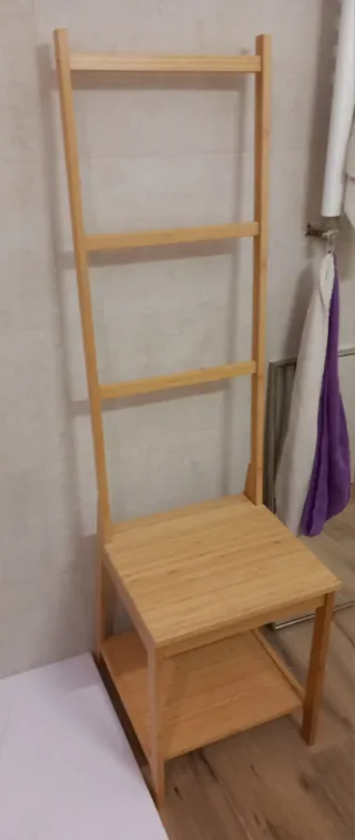 Silla toallero Ikea madera