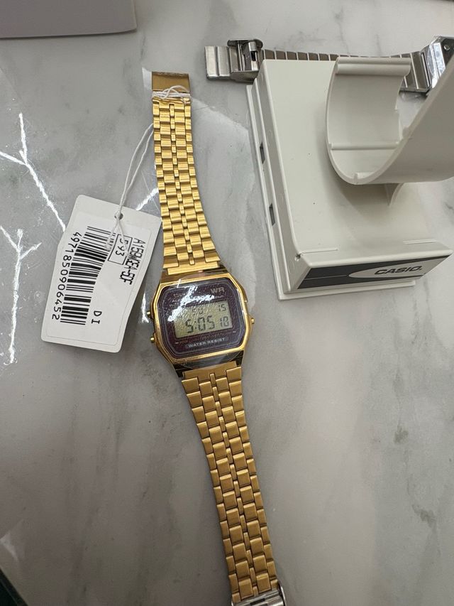 Orologio Casio Vintage Oro colore bordò