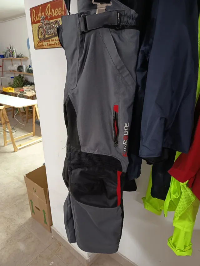 Pantalones de moto impermeables