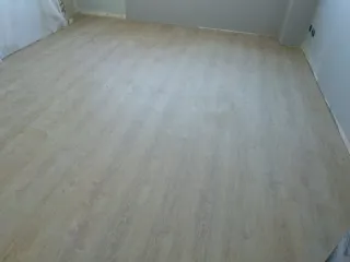 Instalador de tarima vinilo y moleta