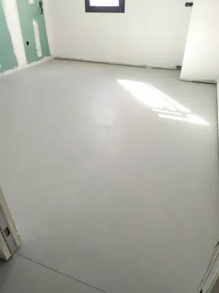 Instalador de tarima vinilo y moleta