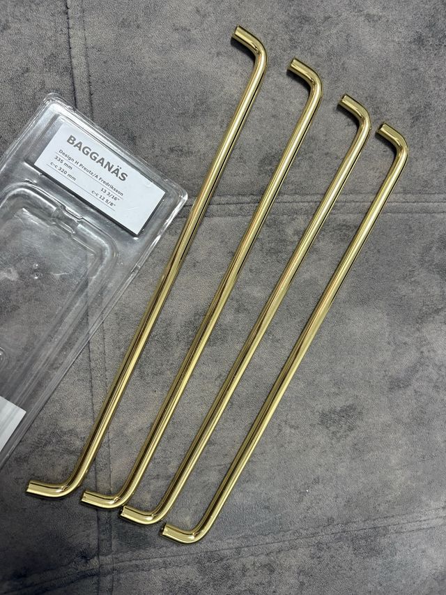 4 Pomos dorados Bagganäs IKEA