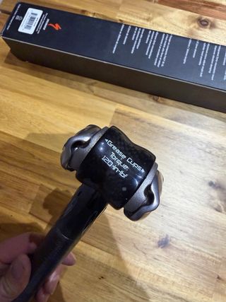 Tija S-Works Pavé Specialized 27.2x350, Carbono