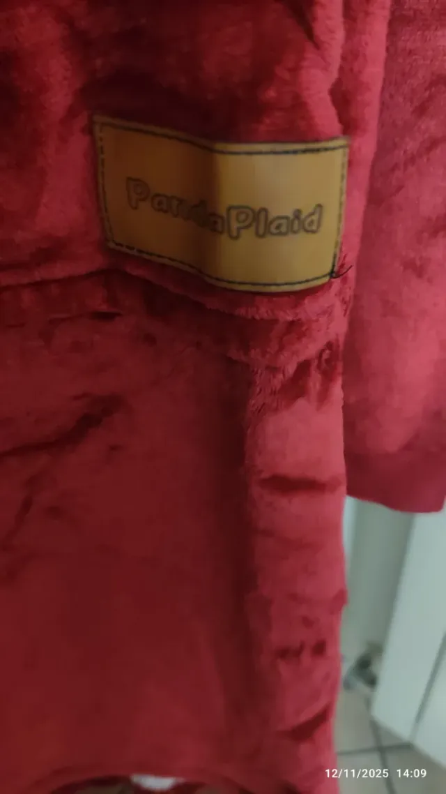 Coperta pile rossa Panda Play