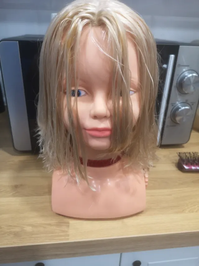 Muñeca peinar y maquillar vintage